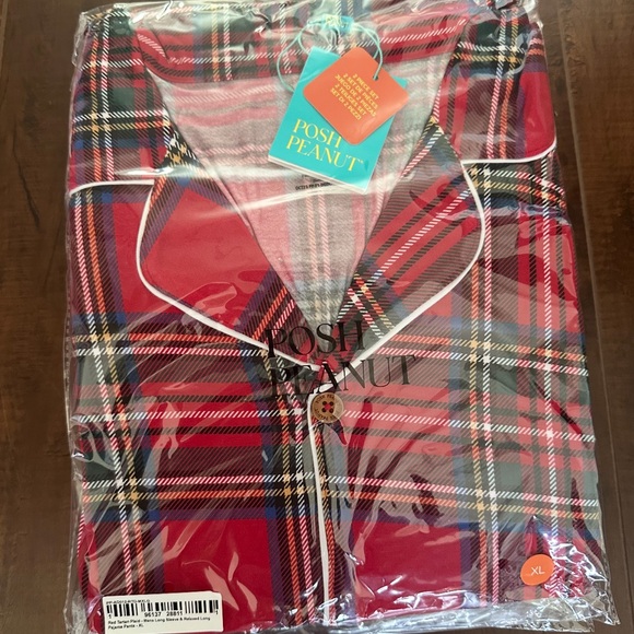 Posh Peanut Men's Red Tartan Pajama Set, XL - Picture 2 of 2